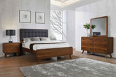 Robyn California King Bedroom Set Dark Walnut