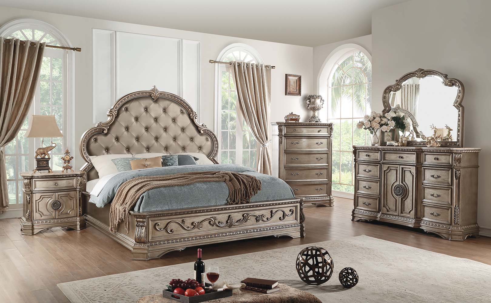 Northville EK Bed