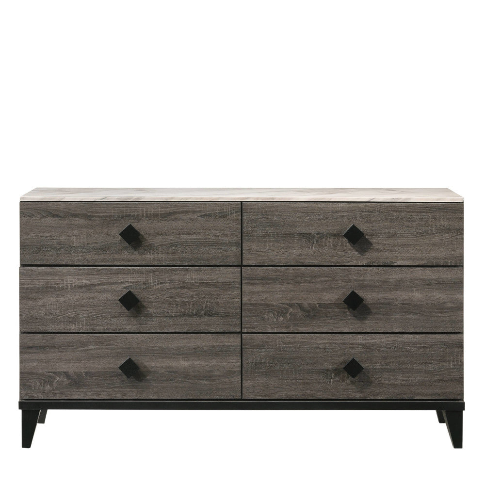 Avantika Dresser