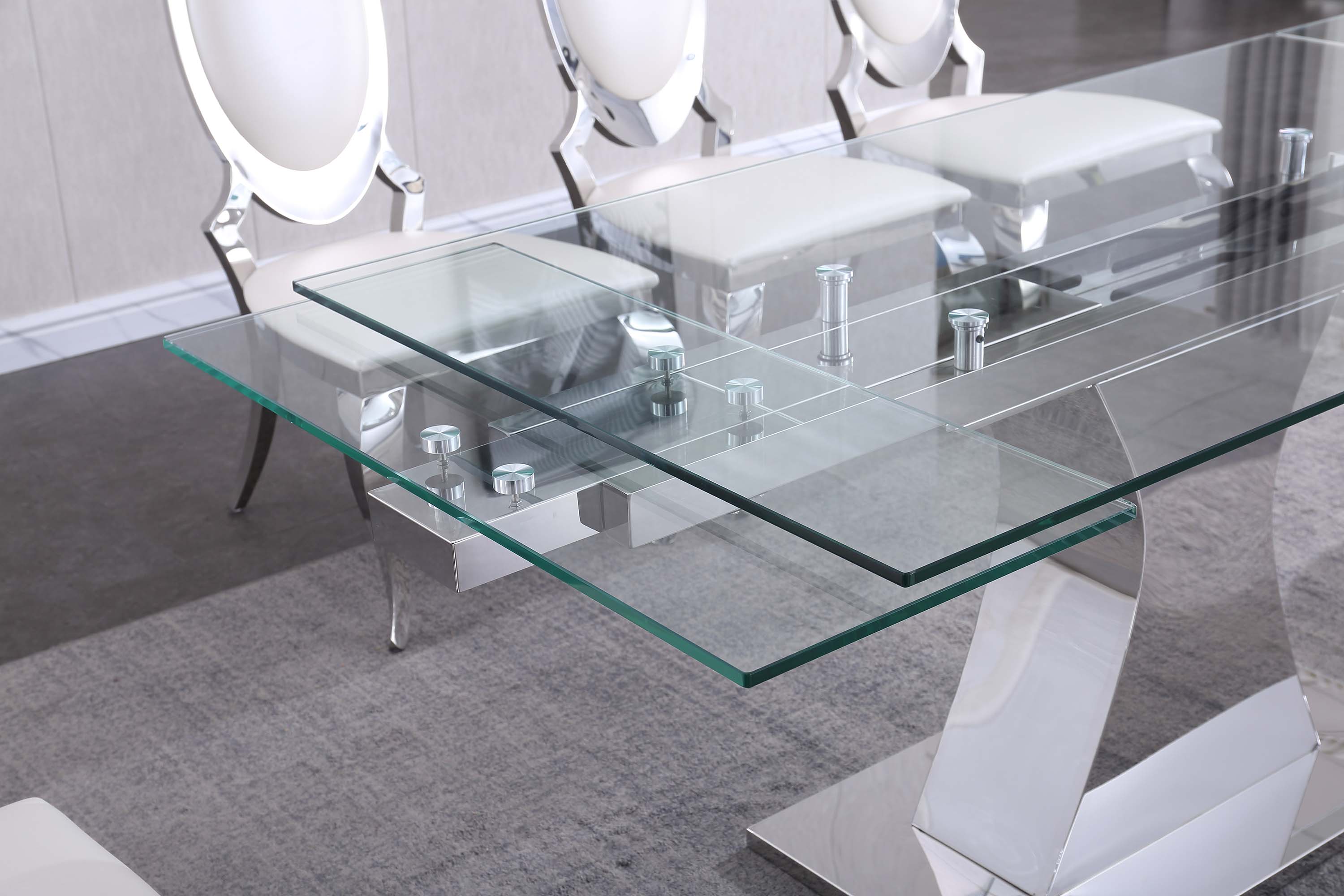 Merdasa Extendable Dining Table