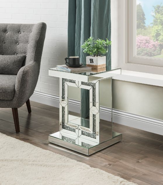 Noralie Accent Table