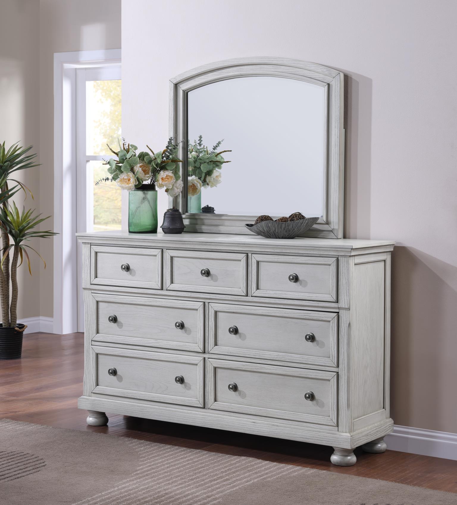 King Bed-Dresser-Mirror