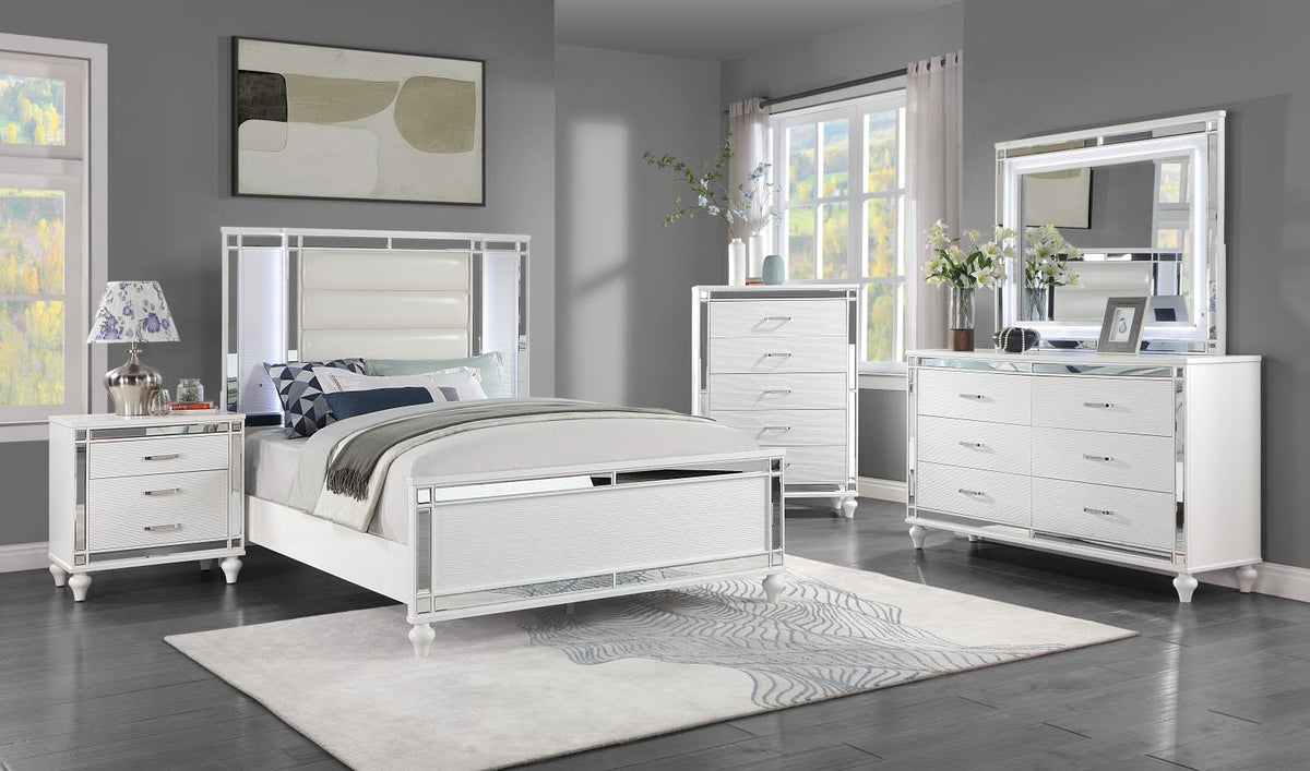 King Bed-Dresser-Mirror