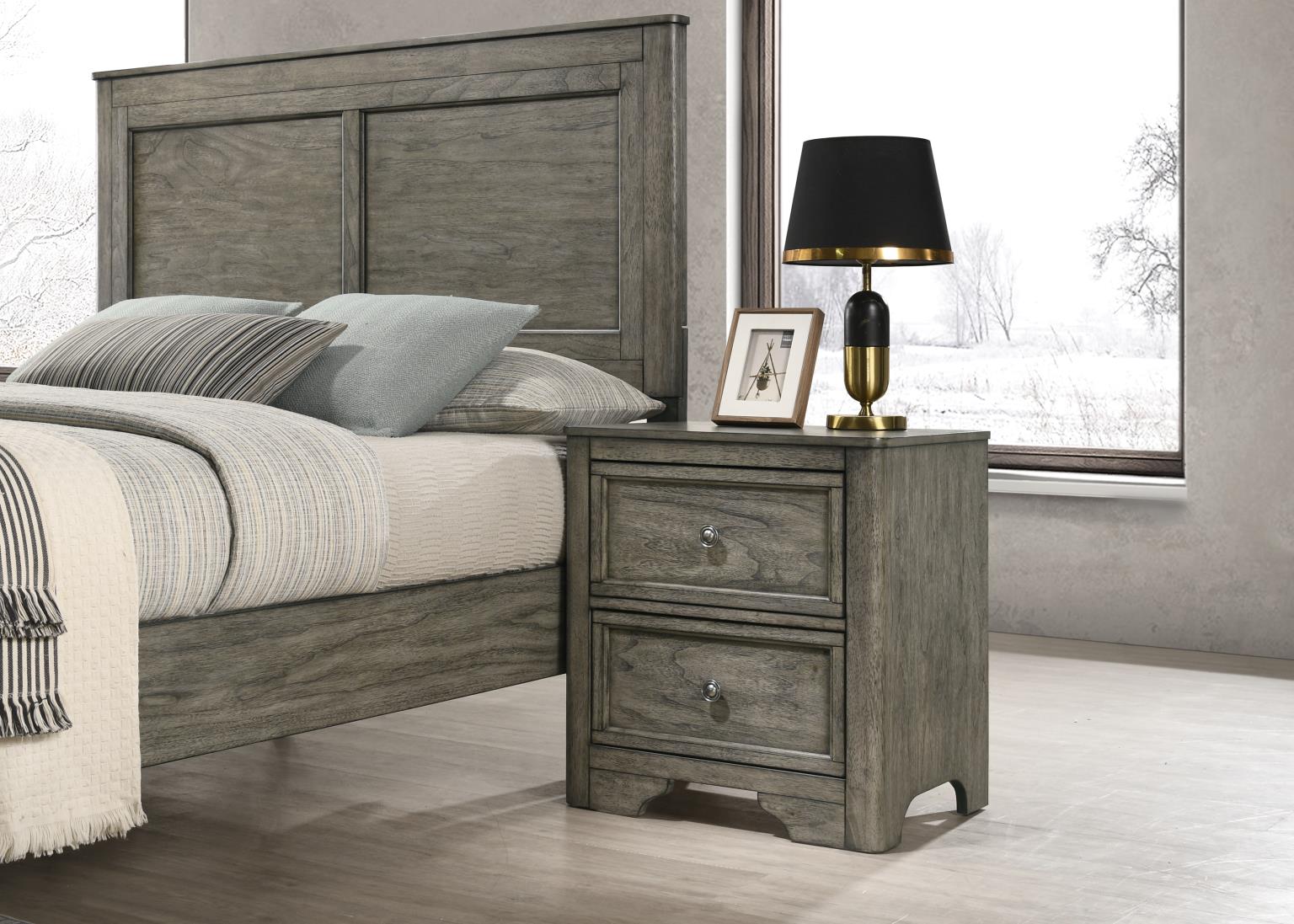 King Bed-Dresser-Mirror