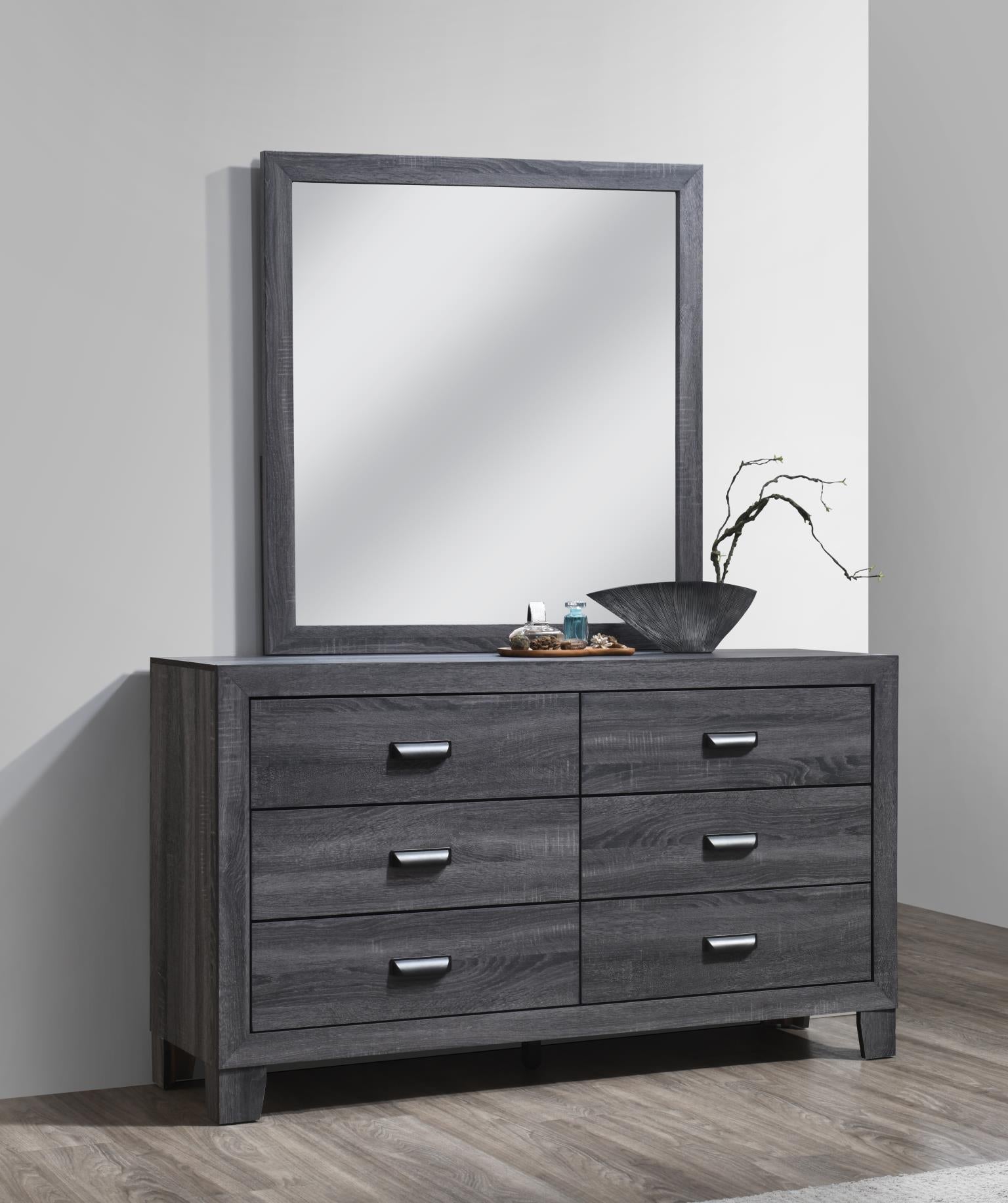 King Bed-Dresser-Mirror