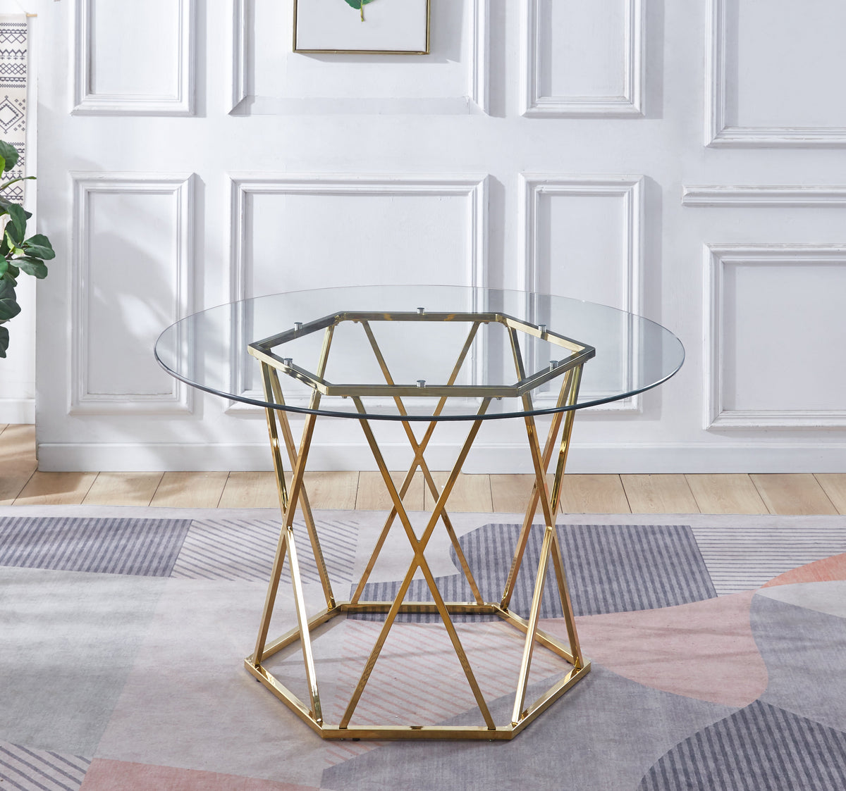 Osiasse Dining Table