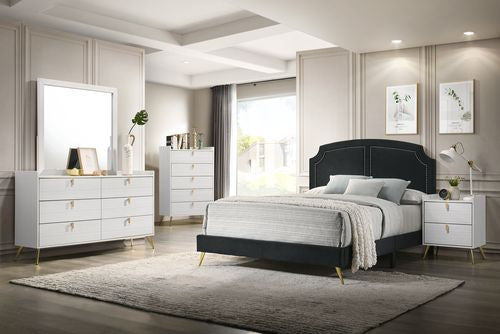 Zeena EK Bed