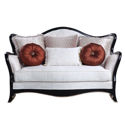 Nurmive Loveseat W/6 Pillows