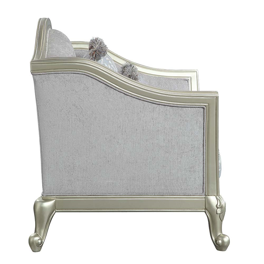 Qunsia Sofa W/5 Pillows